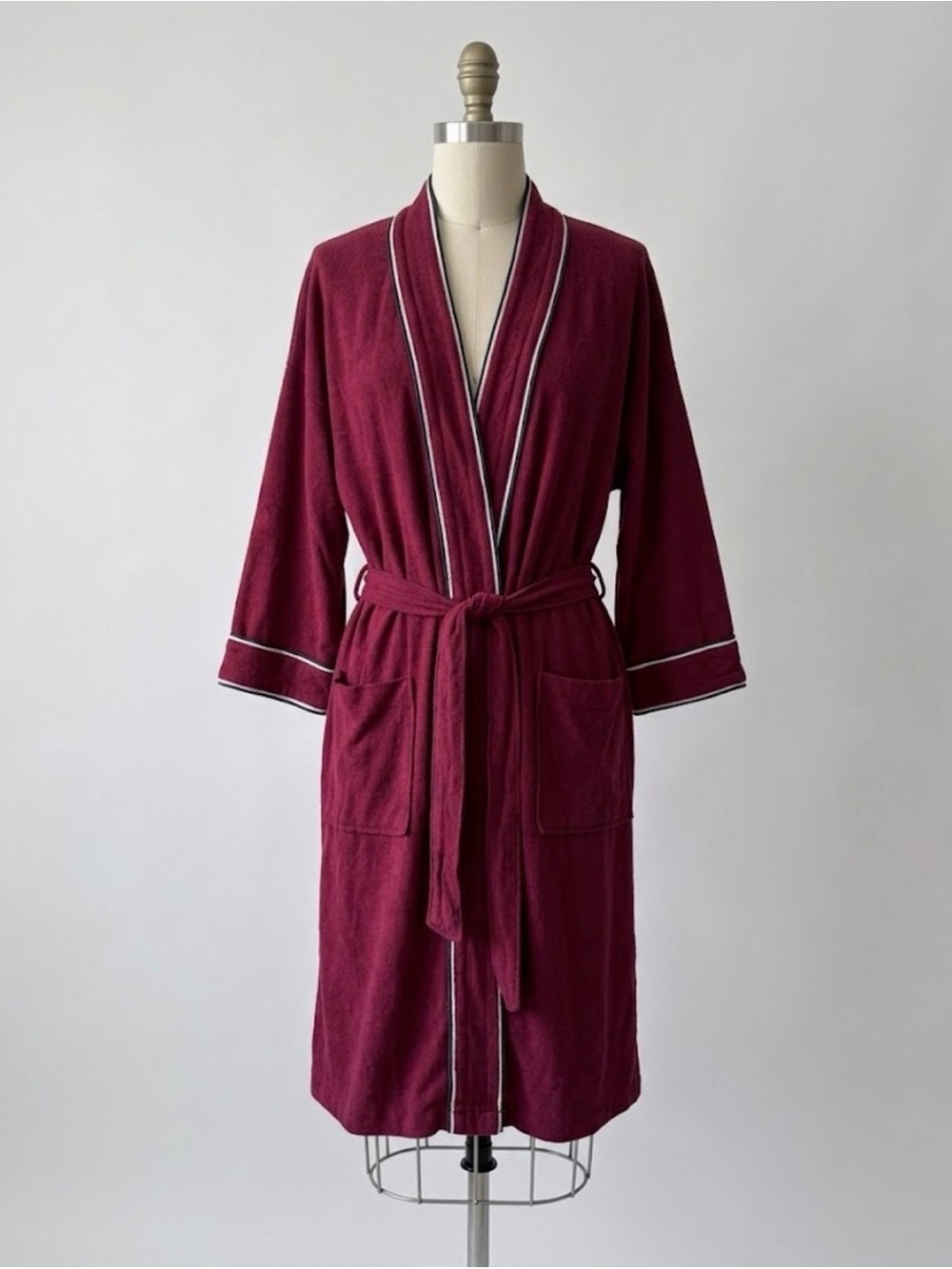 Vintage MCKENZIE Imperial Burgundy Piped Robe Traditional MCM Old Money OS READ